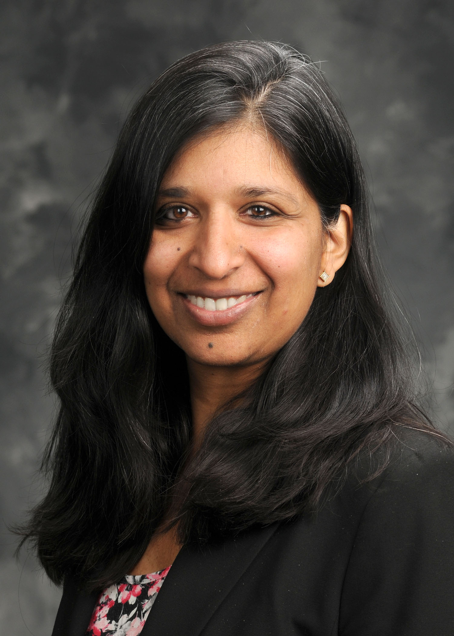 Dr. Rahel Mathews